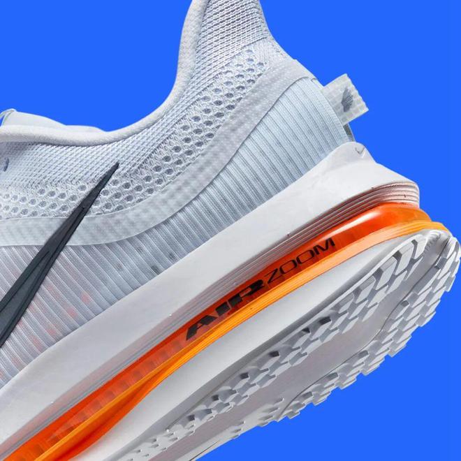 这双Nike跑鞋把能给的都给足了qmh球盟会亚博网址配置诱人！(图7)